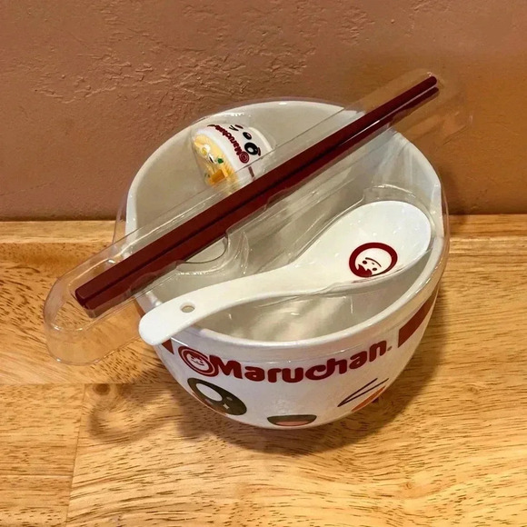 Maruchan Ramen Noodle Bundle With Ceramic Noodle Dish Chopsticks And Spoon - Picture 6 of 14